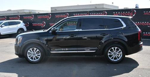 2022 Kia Telluride LX
