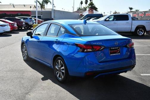 2023 Nissan Versa 1.6 SV