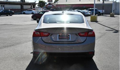Mineral Gray Metallic 2023 Chevrolet Malibu LT