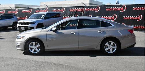 Mineral Gray Metallic 2023 Chevrolet Malibu LT