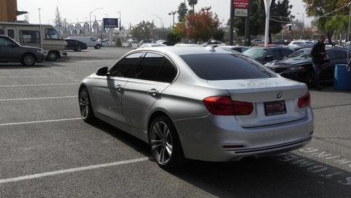 2017 BMW 330 i