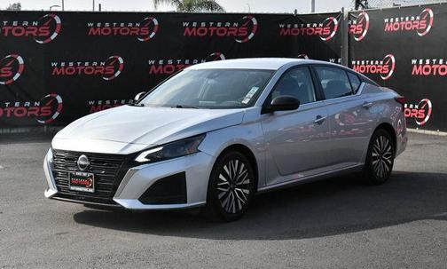 2024 Nissan Altima 2.5 SV