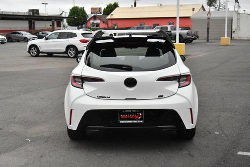 2022 Toyota Corolla Hatchback SE Nightshade