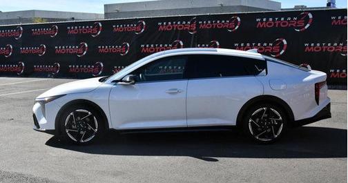 Snow White Pearl 2025 Kia K4 GT-Line