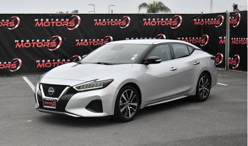 2023 Nissan Maxima SV