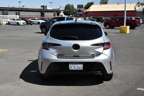 2020 Toyota Corolla Hatchback SE