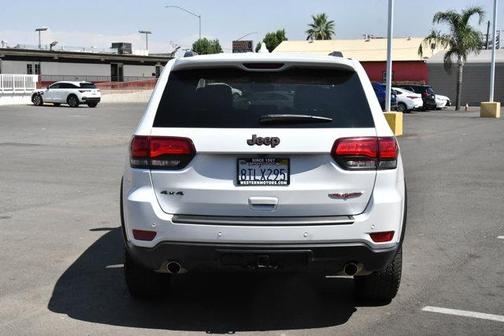 2021 Jeep Grand Cherokee Trailhawk
