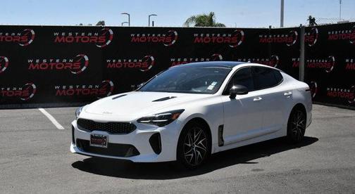 2022 Kia Stinger GT-Line