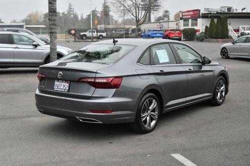 2020 Volkswagen Jetta 1.4T R-Line