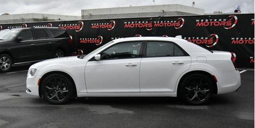 2023 Chrysler 300 S