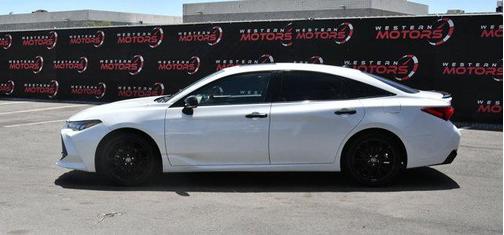 2021 Toyota Avalon XSE Nightshade