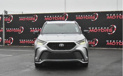 2022 Toyota Highlander XSE