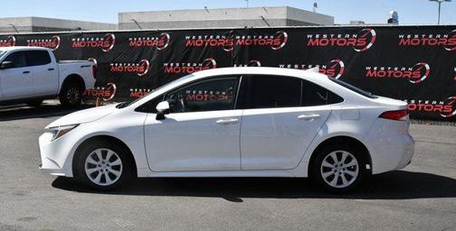 2024 Toyota Corolla Hybrid LE