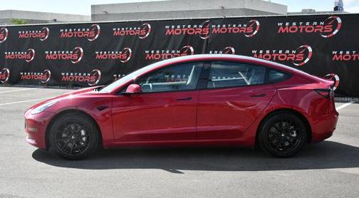 2021 Tesla Model 3 Standard Range Plus