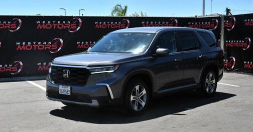 2023 Honda Pilot EX-L 8-Passenger