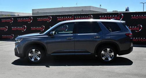 2023 Honda Pilot EX-L 8-Passenger