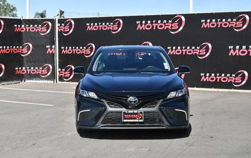 Black 2023 Toyota Camry SE