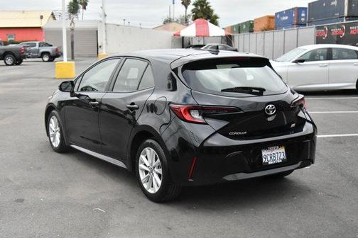 2023 Toyota Corolla Hatchback SE