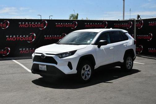 2022 Toyota RAV4 LE