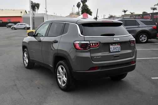 2023 Jeep Compass Sport