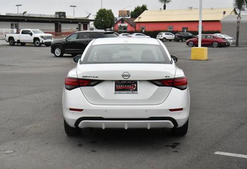 2024 Nissan Sentra SV