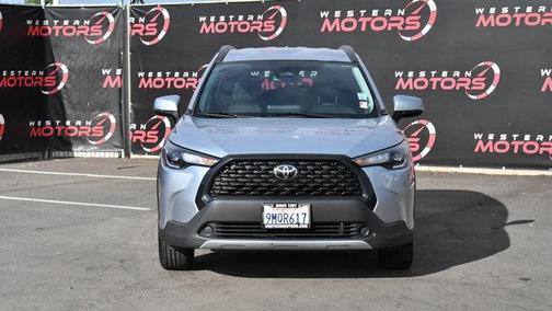 2023 Toyota Corolla Cross LE