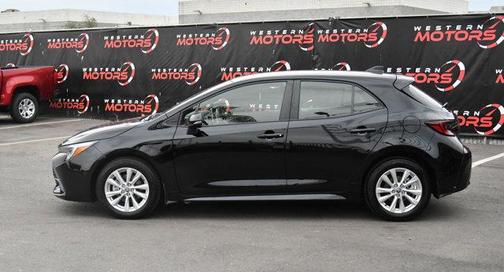 2024 Toyota Corolla Hatchback SE