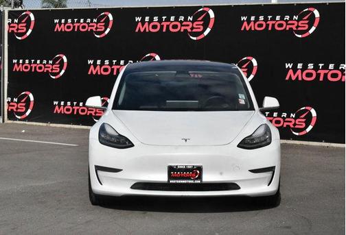 White 2020 Tesla Model 3 Standard Range