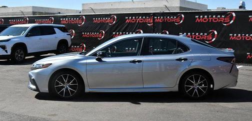 2023 Toyota Camry SE