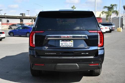 2022 GMC Yukon SLE