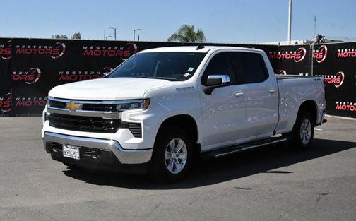 Summit White 2024 Chevrolet Silverado 1500 LT