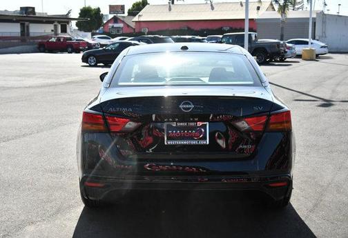 2024 Nissan Altima 2.5 SV