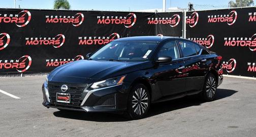 2024 Nissan Altima 2.5 SV