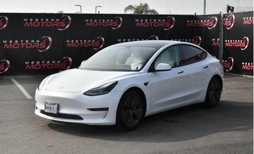 2021 Tesla Model 3 Standard Range Plus