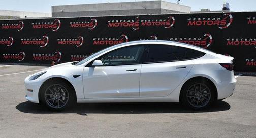 2022 Tesla Model 3 Base