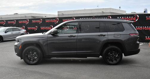 2024 Jeep Grand Cherokee L Laredo