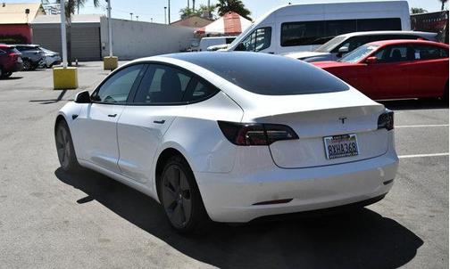 2021 Tesla Model 3 Standard Range Plus