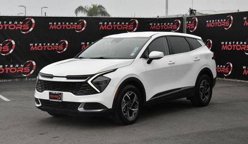 2024 Kia Sportage LX