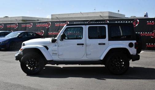 Bright White Clearcoat 2023 Jeep Wrangler 4xe Sahara