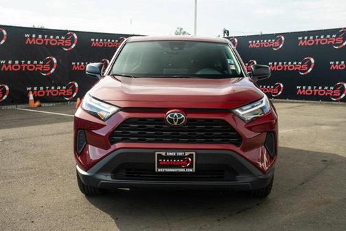 2024 Toyota RAV4 LE