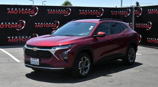 2025 Chevrolet Trax LT