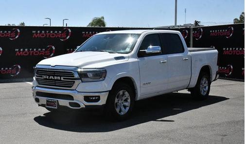 Bright White Clearcoat 2022 RAM 1500 Laramie