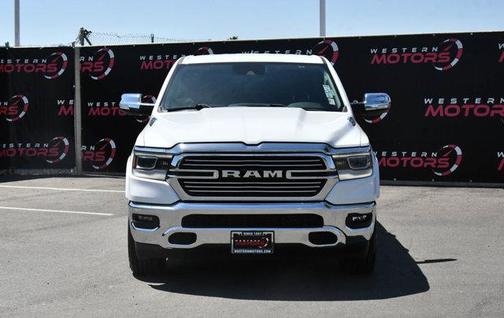 Bright White Clearcoat 2022 RAM 1500 Laramie