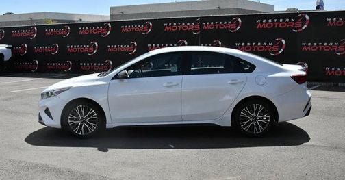 2023 Kia Forte GT-Line