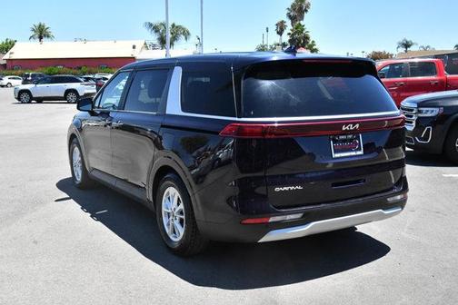 Deep Chroma Blue 2024 Kia Carnival LX
