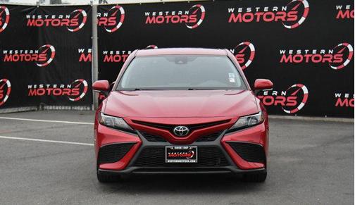 2023 Toyota Camry SE