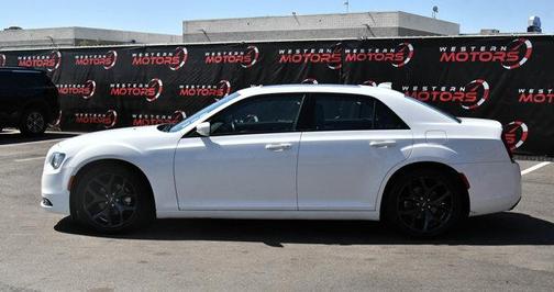 2021 Chrysler 300 S