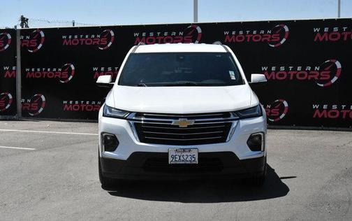 Summit White 2023 Chevrolet Traverse LT Cloth