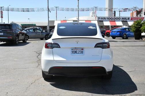 White 2023 Tesla Model Y Long Range
