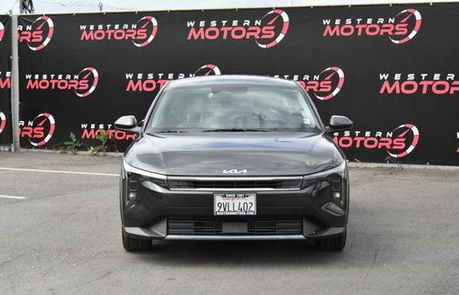 2025 Kia K4 EX
